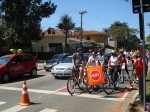 Ciclofaixa de Lazer na faixa esquerda da Av. Hélio Pellegrino. Foto: Willian Cruz/Vá de Bike
