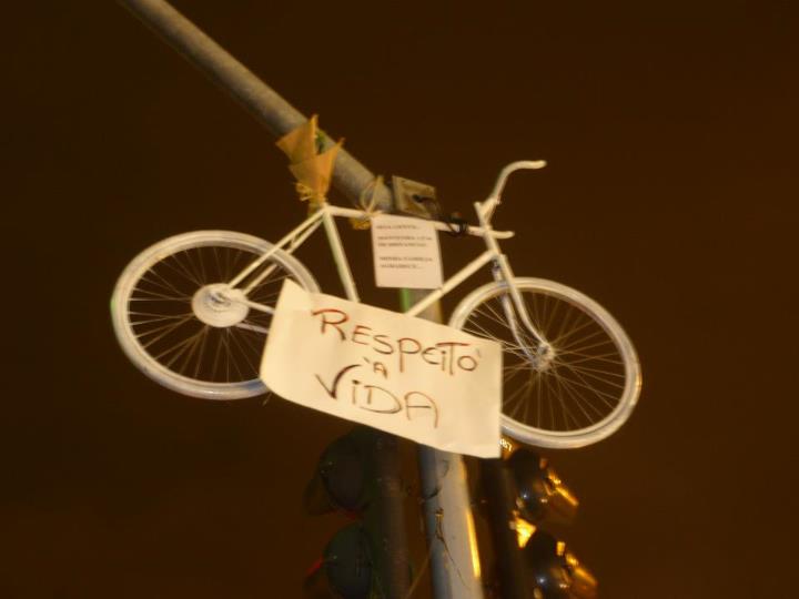 Foto Aline Cavalcante - Extraído de Vá de bike Image