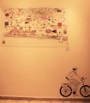 Pôster da Juliana Russo durante exposição no Matilha Cultural. Foto: Divulgação