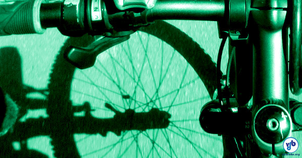 bicicleta ciclista rua sombra