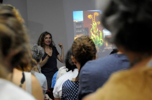 Mona Caron mostrou como a arte e a bicicleta podem ser o ponto de partida de uma transformação cultural. Foto: Divulgação