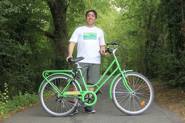 André Schetino, professor e ciclista, organizador do ebook. Foto: Arquivo pessoal